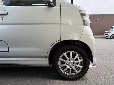 Daihatsu Atrai Wagon