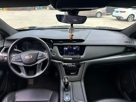 Cadillac XT5