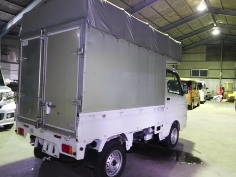 Nissan Clipper Truck