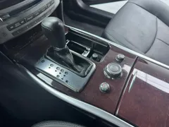Infiniti Q70