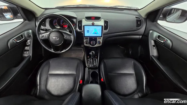 Kia Cerato (Forte)