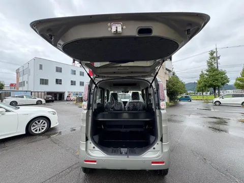 Suzuki Spacia Base