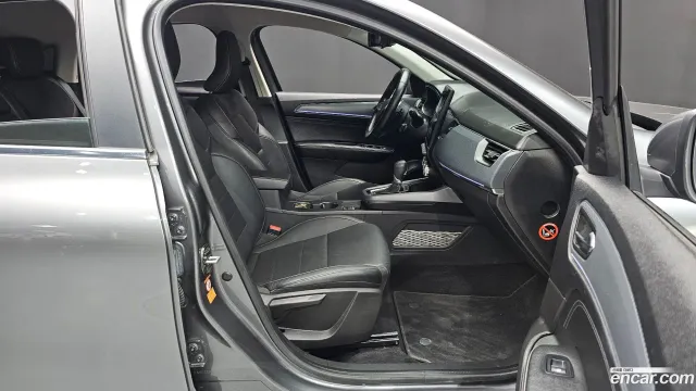 Renault XM3