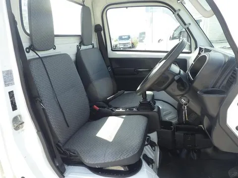 Nissan Clipper Truck