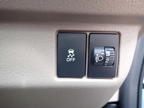 Honda N-BOX Joy