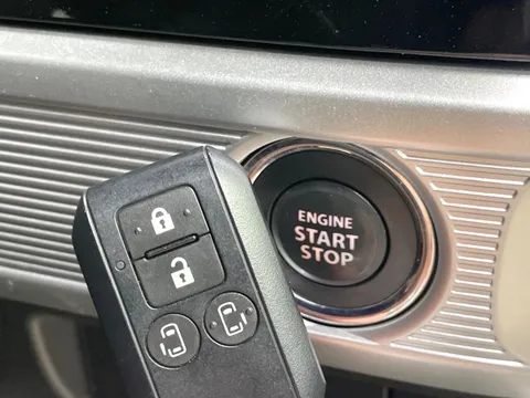 Suzuki Spacia Custom
