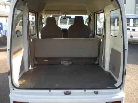 Mitsubishi Minicab Van