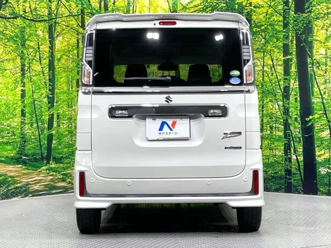 Suzuki Spacia Custom