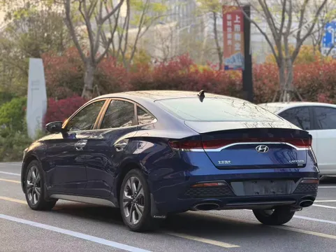 Hyundai Festa