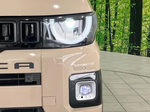 Mitsubishi Delica Mini