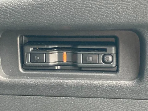 Mitsubishi eK X Space