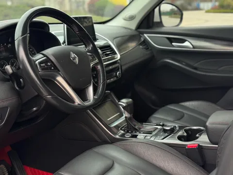 Borgward BX6