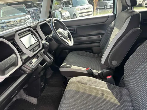 Mazda Flair Crossover
