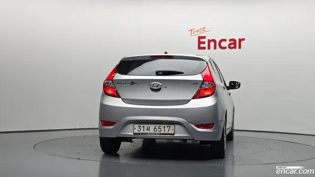 Hyundai Accent