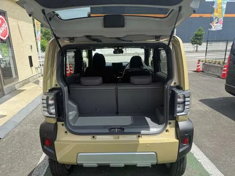 Daihatsu Taft