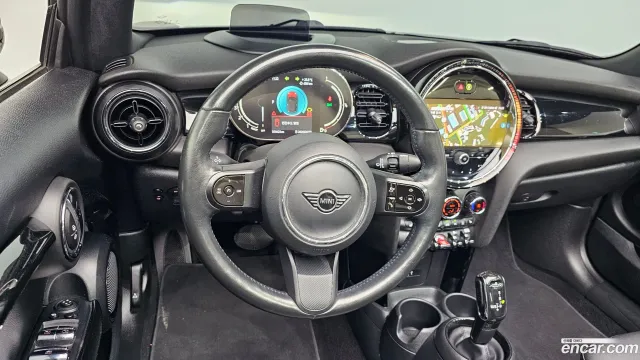 MINI Cooper Convertible