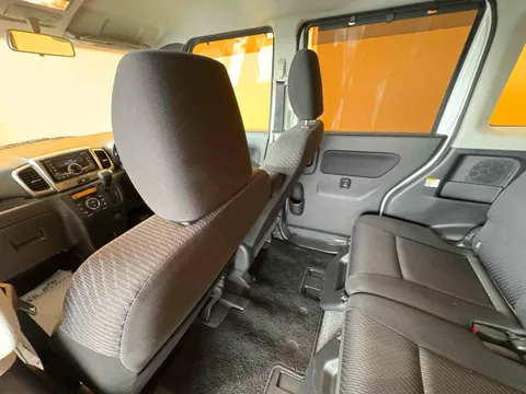 Suzuki Spacia Custom Z