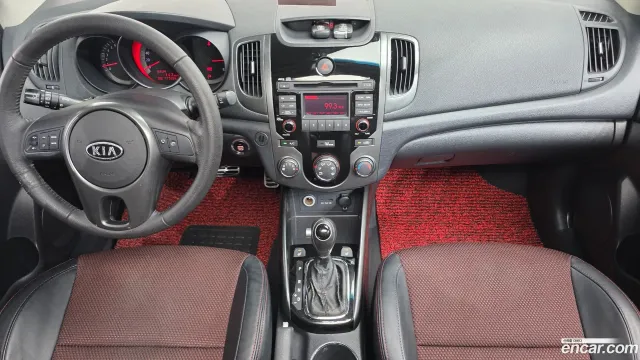 Kia Cerato (Forte)