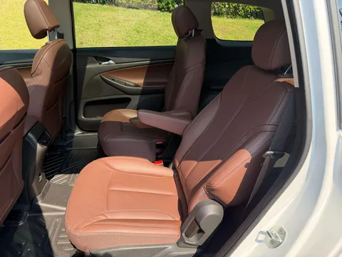 Buick GL6