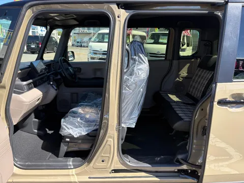 Honda N-BOX Joy