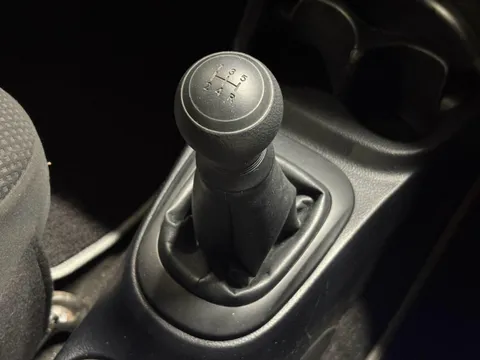Toyota Yaris (Vitz)