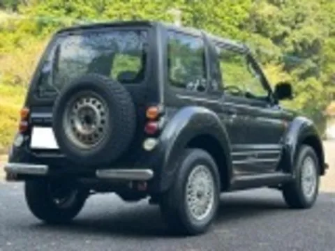 Mitsubishi Pajero JR