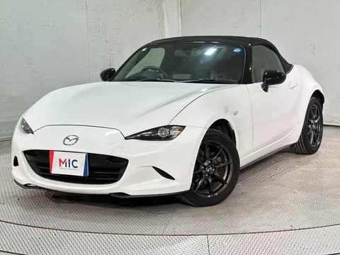 Mazda MX-5 (Roadster)