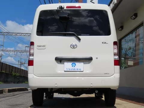 Toyota TownAce Van