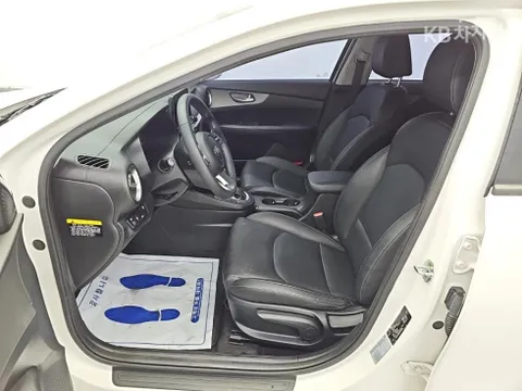 Kia Cerato (K3)