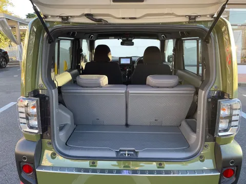Daihatsu Taft