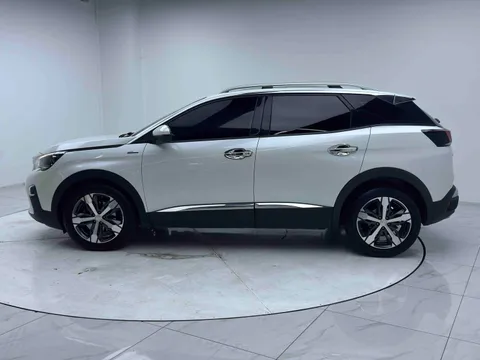 Peugeot 4008