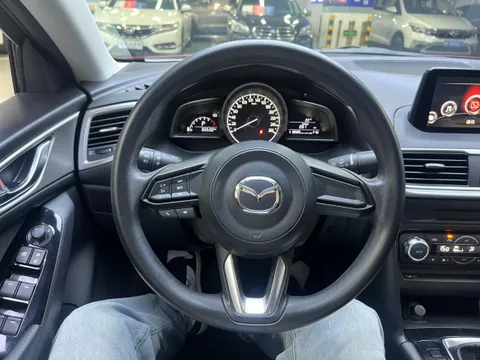 Mazda Mazda 3