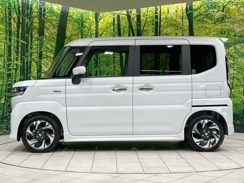 Suzuki Spacia Custom