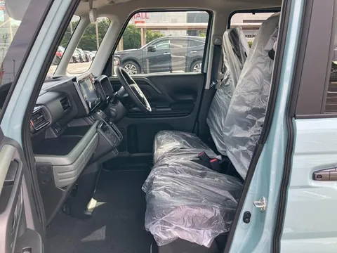 Suzuki Spacia Gear