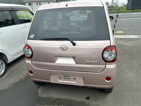 Daihatsu Mira Tocot