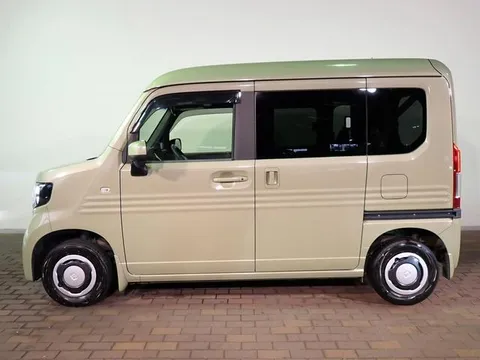 Honda N-VAN Plus Style