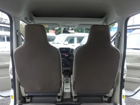 Nissan Clipper