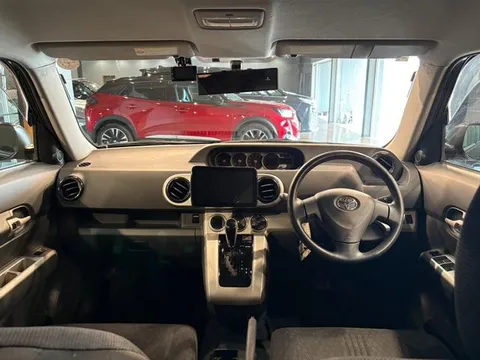 Toyota Corolla Rumion