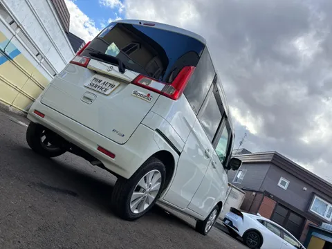 Suzuki Spacia