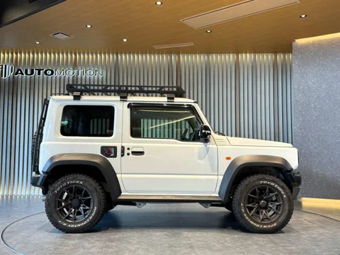 Suzuki Jimny Sierra