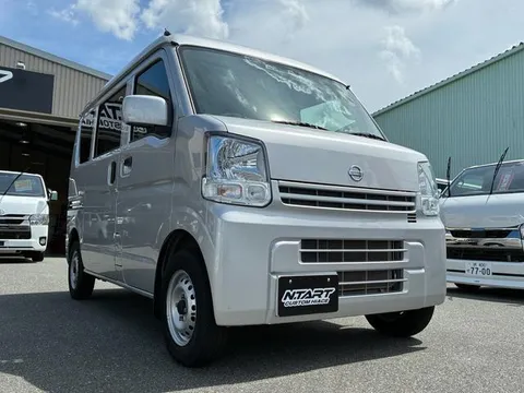 Nissan Clipper