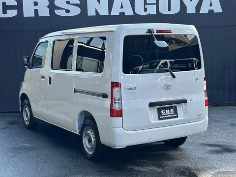Toyota TownAce Van