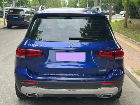 Mercedes-Benz Mercedes-Benz GLB