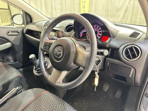 Mazda Mazda2 (Demio)