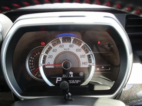 Suzuki Spacia Custom