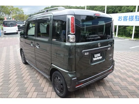 Suzuki Spacia Gear