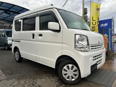 Mitsubishi Minicab Van
