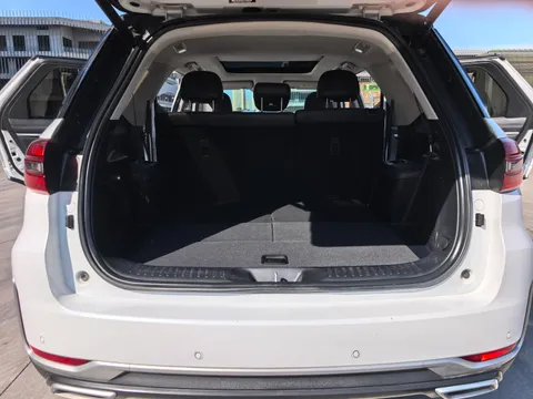 Changan CS95