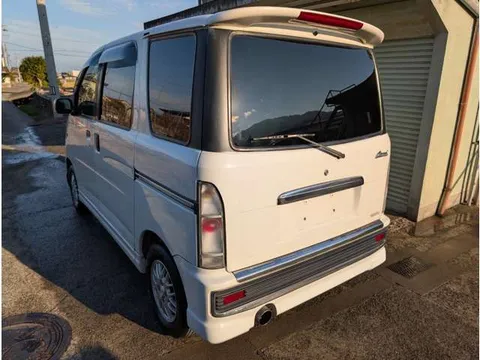 Daihatsu Atrai Wagon