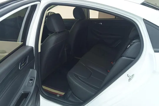 Chery Arrizo 5